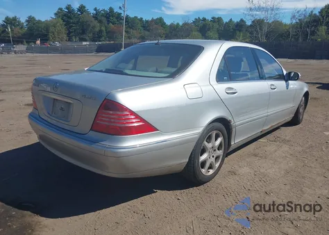 2004 Mercedes-Benz S 430 4Matic z USA, uszkodzony, nr VIN WDBNG83J84A426926
